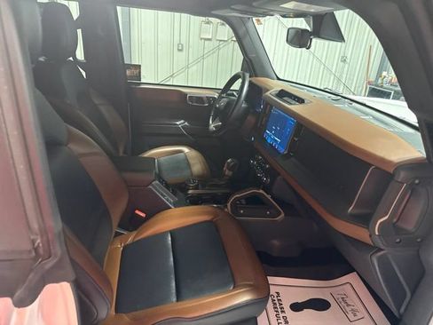 Used 2024 Ford Bronco Outer Banks AWD/4WD image 26
