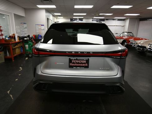 Used 2024 Lexus RX 350 F Sport w/ Convenience Package AWD/4WD image 6