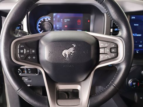 Used 2024 Ford Bronco Black Diamond AWD/4WD image 3