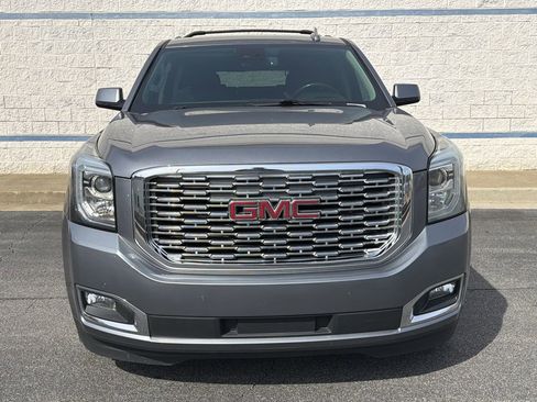 Used 2020 GMC Yukon XL Denali w/ Denali Ultimate Package image 2