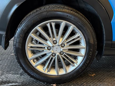 Used 2021 Hyundai Kona SEL Plus image 11