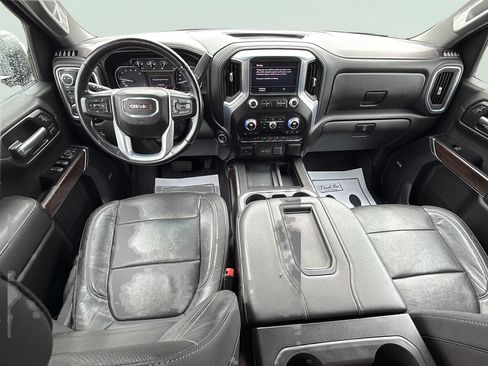 Used 2019 GMC Sierra 1500 SLT w/ SLT Convenience Package AWD/4WD image 18