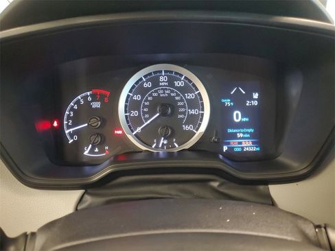 Used 2022 Toyota Corolla LE image 22