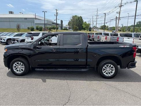 Used 2023 Chevrolet Silverado 1500 RST w/ Protection Package AWD/4WD image 15