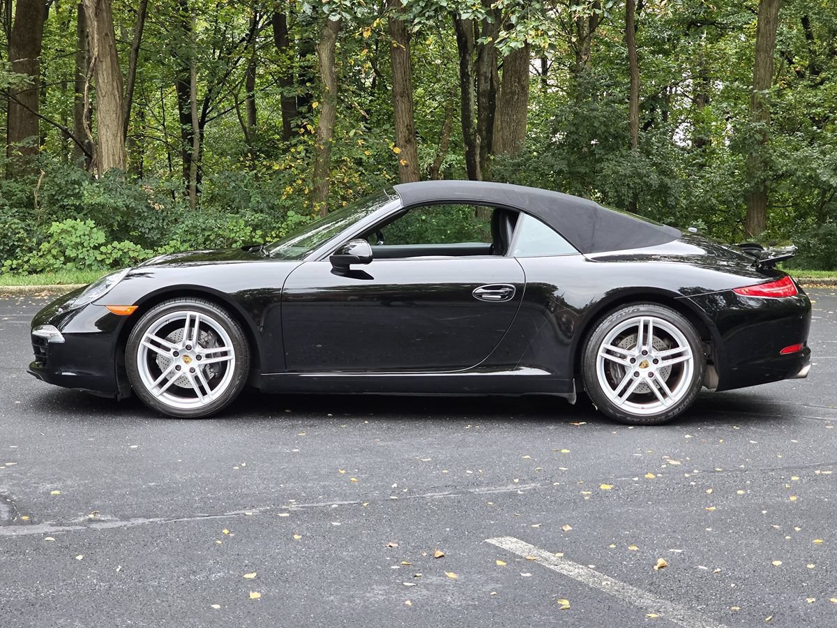 Used 2015 Porsche 911 Carrera RWD image 11