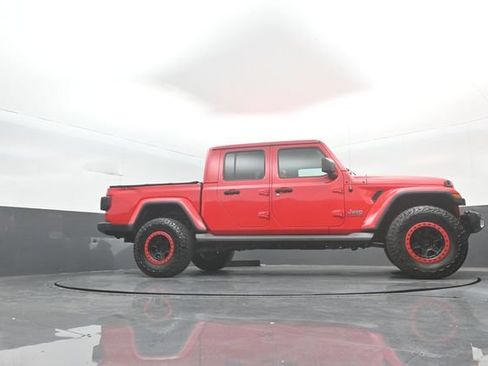 Used 2020 Jeep Gladiator Overland AWD/4WD image 35