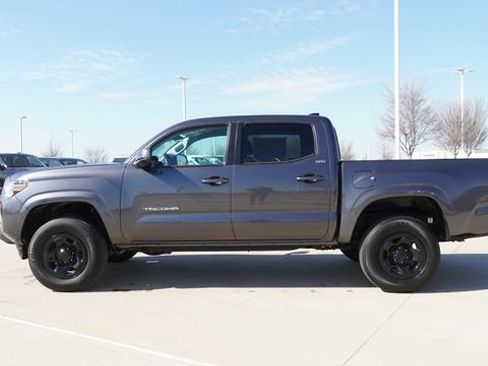 Used 2023 Toyota Tacoma SR5 image 6