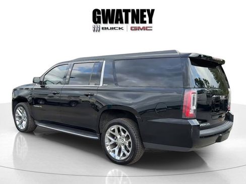 Used 2018 GMC Yukon XL SLT image 5