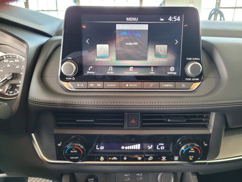 New 2026 Nissan Rogue SV FWD image 10
