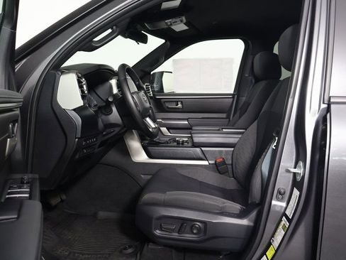 Used 2025 Toyota Tundra SR5 image 10