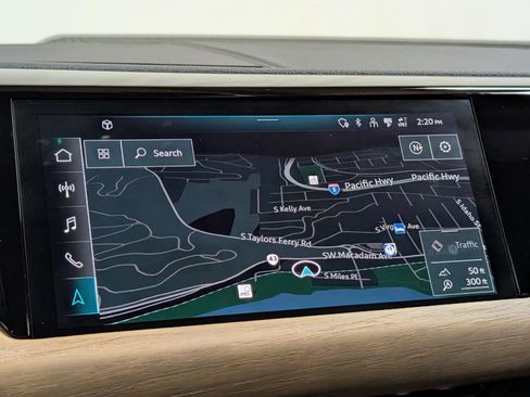 Used 2022 Audi e-tron GT Premium Plus image 38