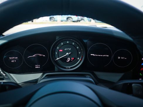 Used 2024 Porsche 911 Carrera GTS image 20