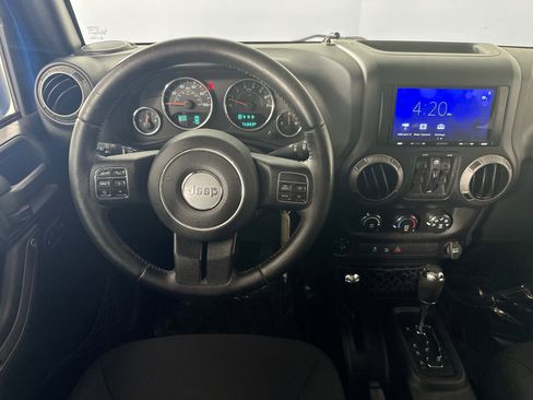 Used 2016 Jeep Wrangler Unlimited Sport w/ Quick Order Package 24S AWD/4WD image 19