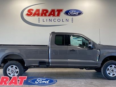 New 2025 Ford F350 XLT w/ 360-Degree Camera Package