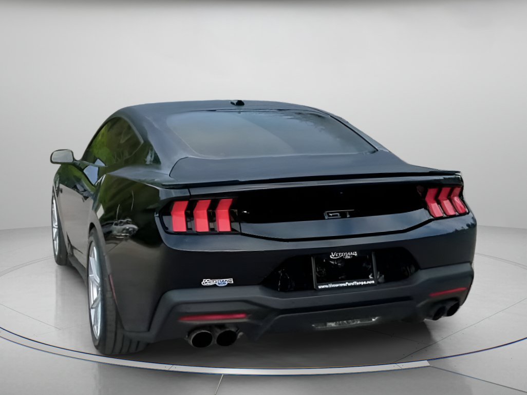 Used 2025 Ford Mustang GT RWD image 23