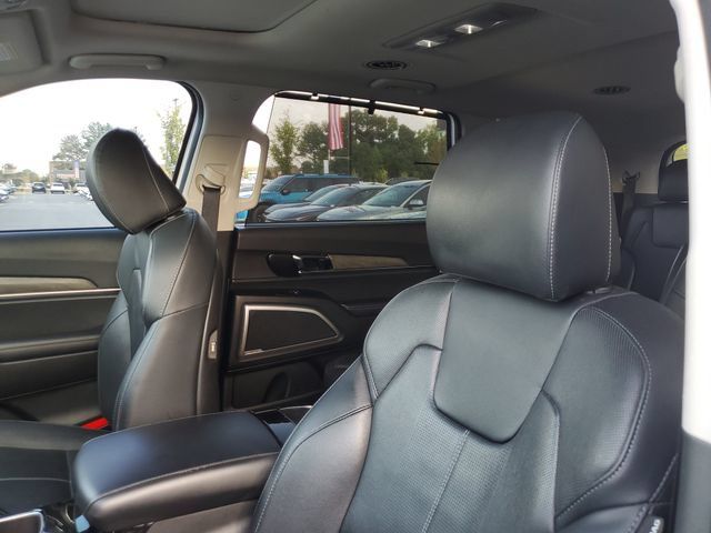 Used 2022 Kia Telluride EX w/ EX Premium Package FWD image 24
