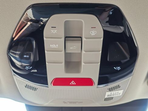 New 2027 Kia Seltos EX w/ EX Panoramic Sunroof Package AWD/4WD image 18