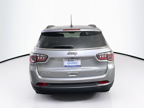 Used 2022 Jeep Compass Latitude w/ Convenience Group AWD/4WD image 6