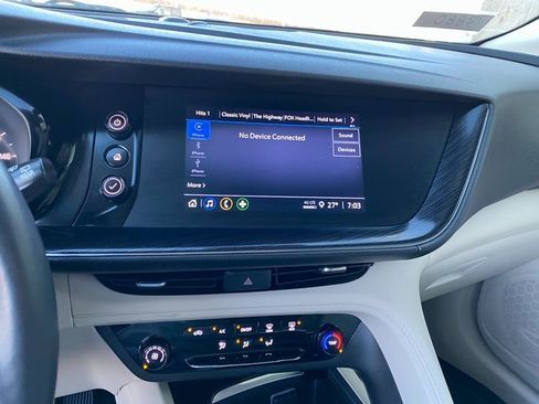 Used 2023 Buick Envision Preferred image 20