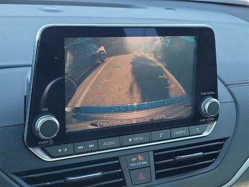 Certified 2022 Nissan Altima 2.5 SR w/ Midnight Edition Package image 20