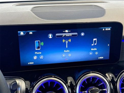 Certified 2025 Mercedes-Benz GLB 250 4MATIC image 14