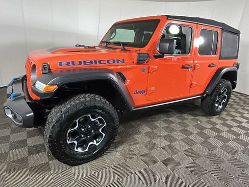 Used 2023 Jeep Wrangler Unlimited Rubicon 4xe w/ Cold Weather Group AWD/4WD image 8