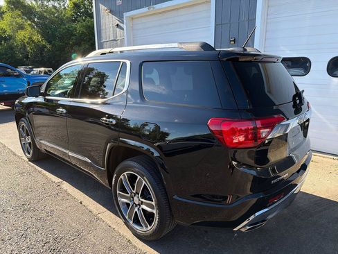 Used 2019 GMC Acadia Denali w/ Technology Package AWD/4WD image 6
