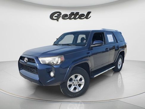 Used 2018 Toyota 4Runner SR5 image 1