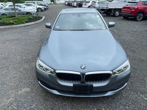 Used 2019 BMW 540i xDrive w/ Premium Package AWD/4WD image 3