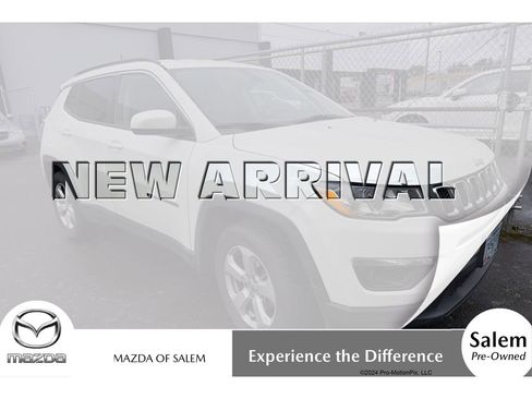 Used 2018 Jeep Compass Latitude image 1