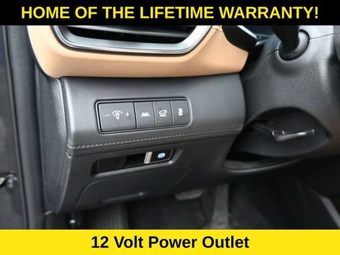Used 2023 Hyundai Santa Fe Calligraphy FWD image 16