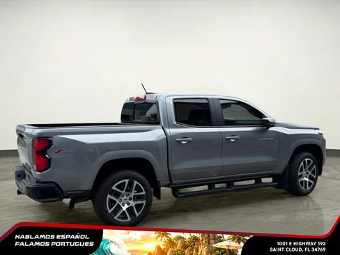Used 2024 Chevrolet Colorado Z71 w/ Z71 Convenience Package 2 AWD/4WD image 7