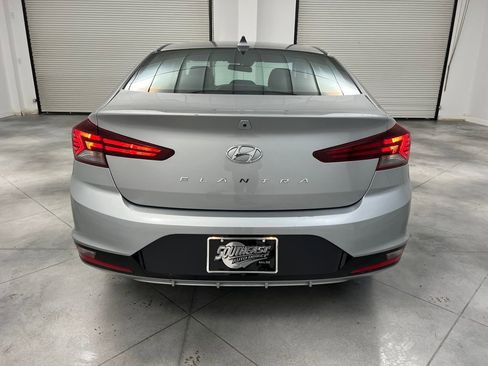 Used 2020 Hyundai Elantra SEL w/ Cargo Package (C1) image 6