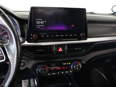 Used 2023 Kia Forte GT FWD image 5