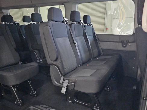 Used 2022 Ford Transit 350 XLT image 10