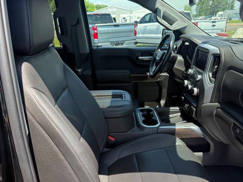 Used 2021 GMC Sierra 1500 SLT w/ SLT Convenience Package AWD/4WD image 10