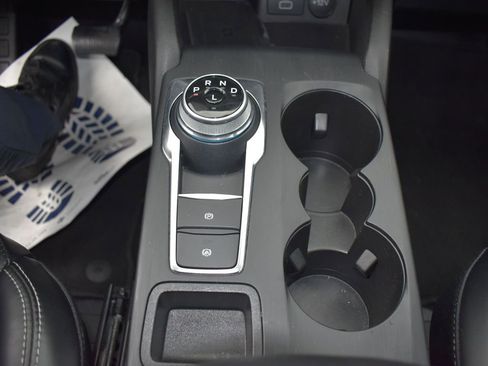 Used 2024 Ford Escape Platinum image 19