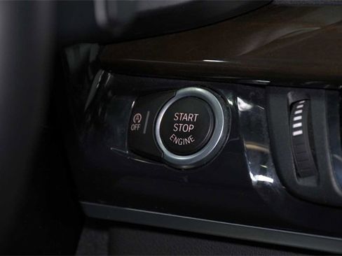 Used 2019 BMW X6 sDrive35i w/ Convenience Package image 24