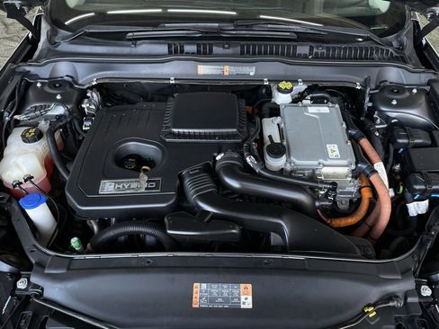 Used 2018 Ford Fusion S image 35