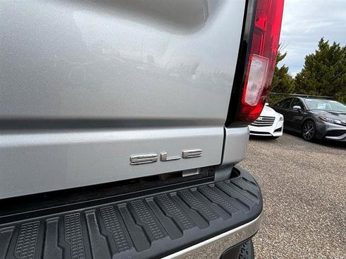 Used 2022 GMC Sierra 2500 SLE w/ SLE Value Package; image 38