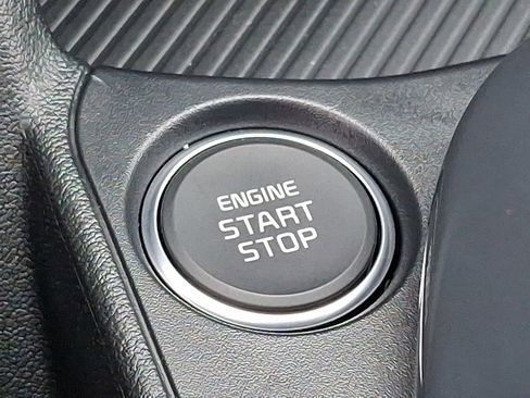 New 2025 Kia K4 EX image 18