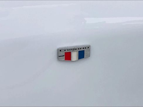 Used 2020 Chevrolet Camaro LT w/ Technology Package RWD image 31