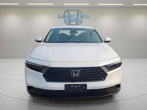 Used 2023 Honda Accord LX image 8
