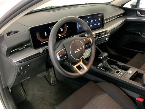 Used 2025 Kia K5 LXS FWD image 14