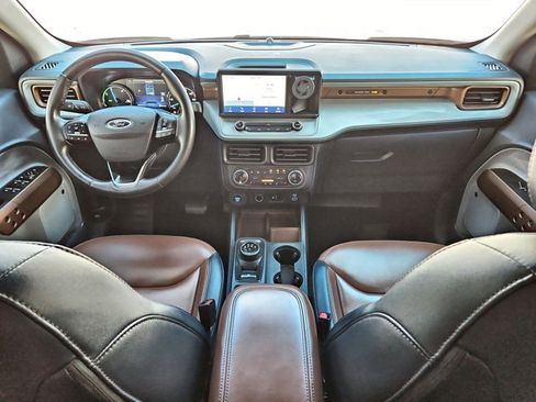 Used 2023 Ford Maverick Lariat w/ Lariat Luxury Package FWD image 17