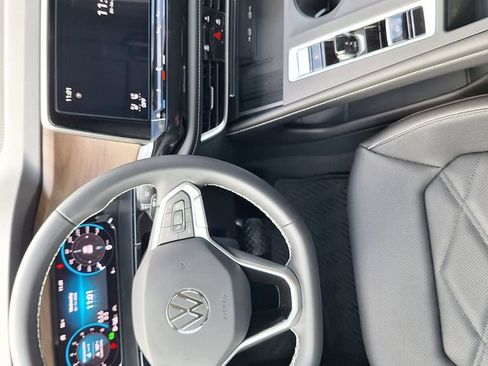 New 2026 Volkswagen Atlas SE image 21