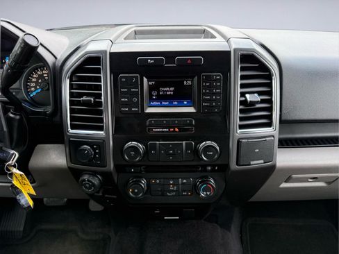 Used 2016 Ford F150 XLT w/ Trailer Tow Package AWD/4WD image 20