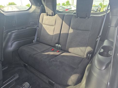 Used 2014 Nissan Pathfinder S AWD/4WD image 13