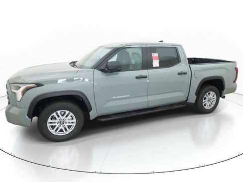 New 2026 Toyota Tundra SR5 RWD image 2