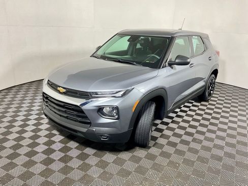 Used 2021 Chevrolet TrailBlazer LS image 9